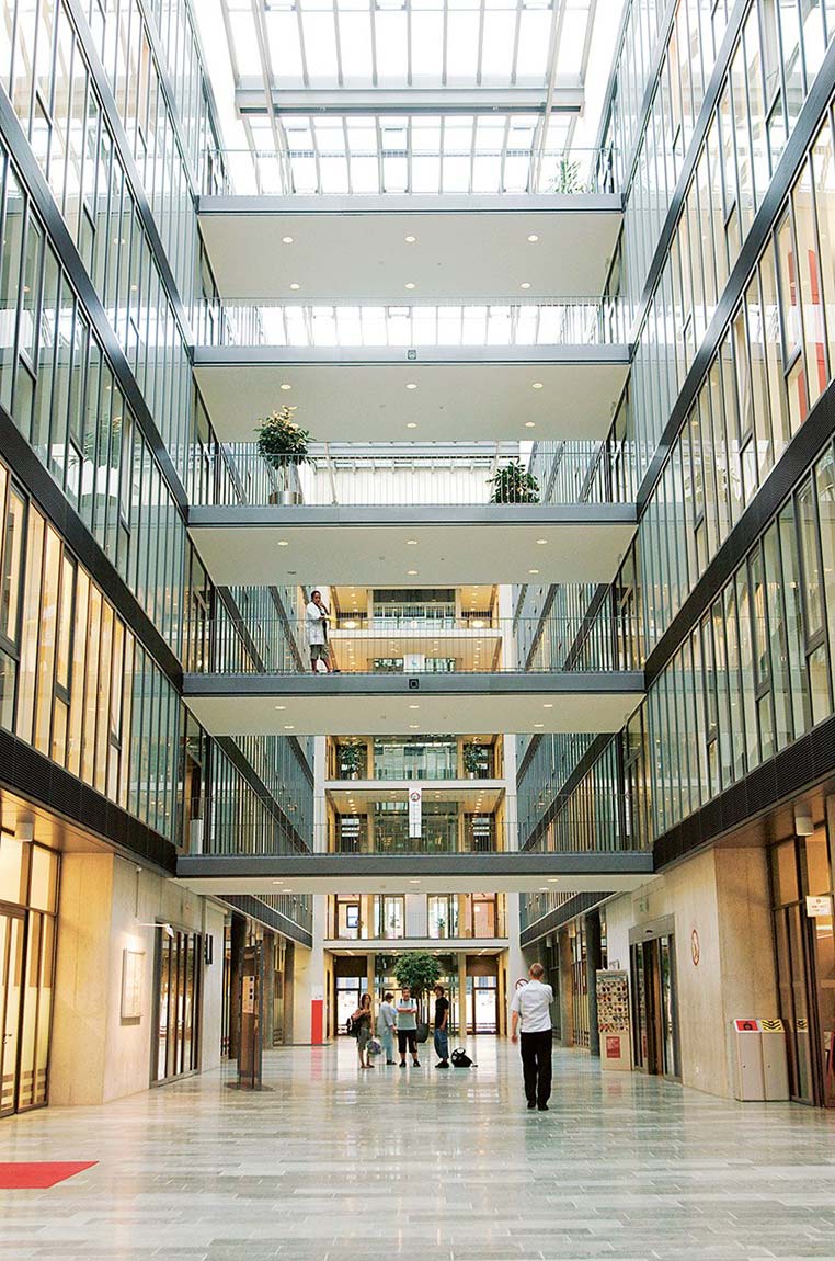 2006 – Opening of Oerlikon Campus