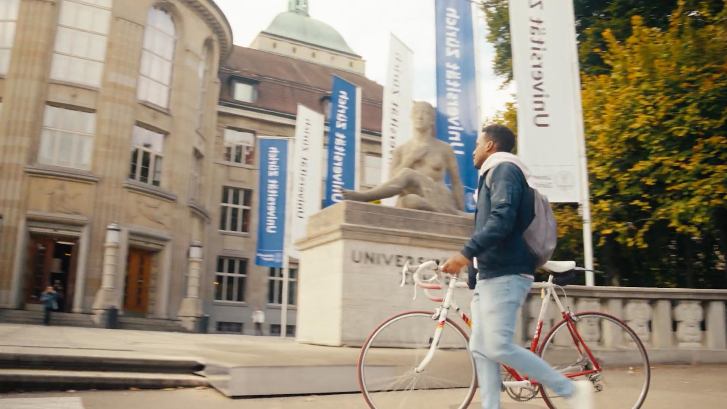 Still des Videos mit Isaias