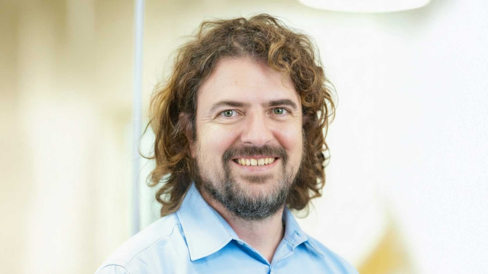 Dr. Benjamin Wilding